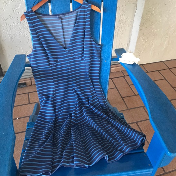 Anthropologie Dresses & Skirts - Anthropologie Dress in 12